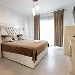 Villa Exclusive City, & Golf