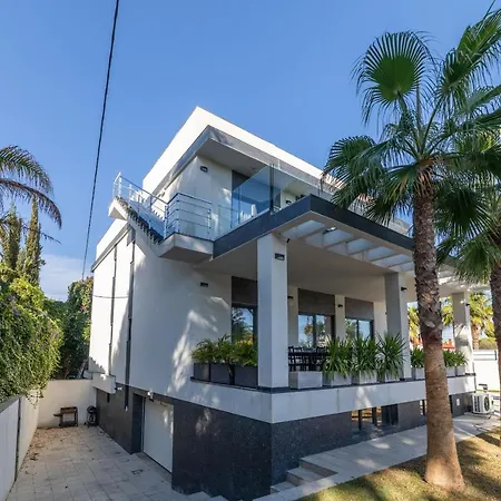 Villa Exclusive City, Beach & Golf Alicante