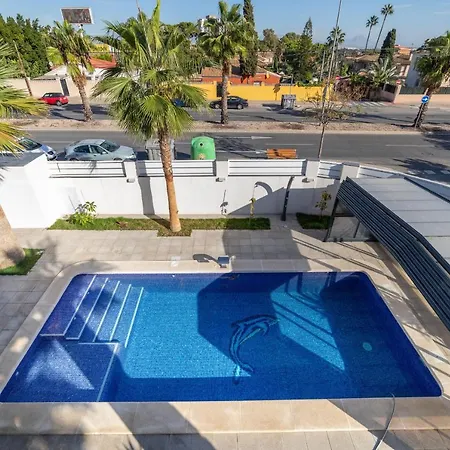 Villa Exclusive City, Beach & Golf *