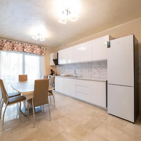 Exclusive City, Beach & Golf Villa