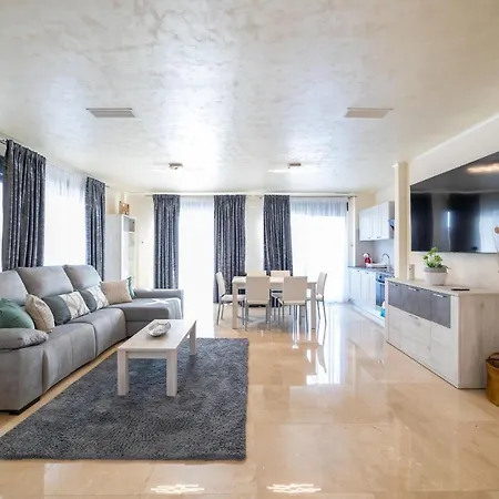 Exclusive City, Beach & Golf *