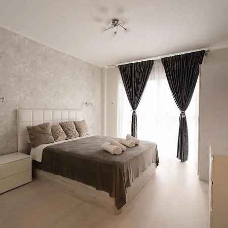 Exclusive City, Beach&golf *